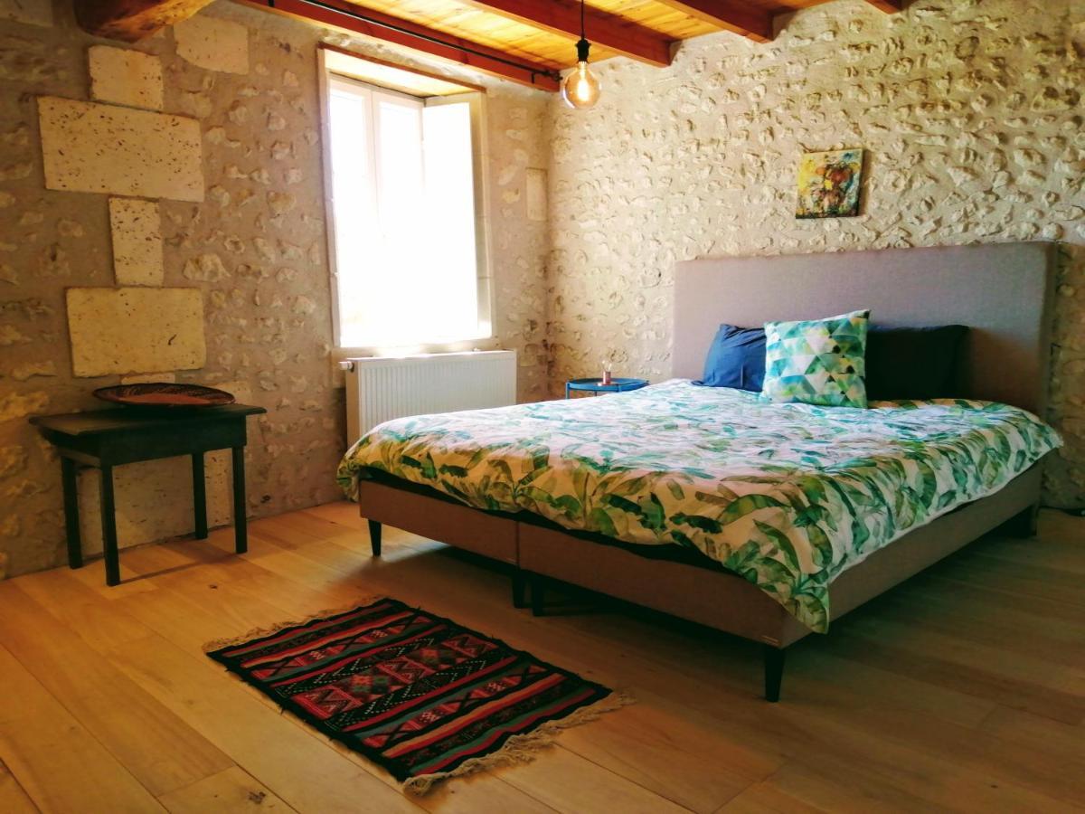 La Grange De Lucie -Chambres D'Hotes En Perigord-Dordogne Nanteuil-Auriac-de-Bourzac 외부 사진