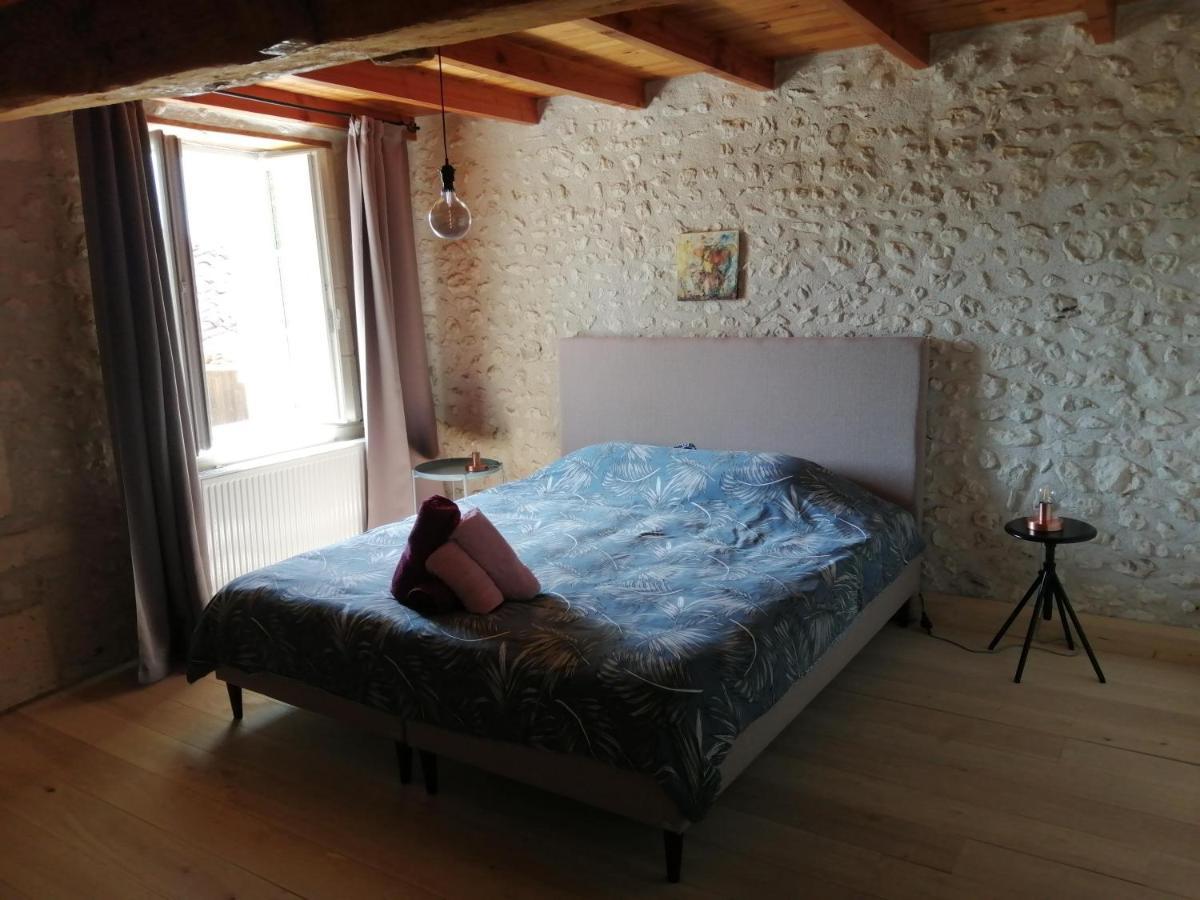 La Grange De Lucie -Chambres D'Hotes En Perigord-Dordogne Nanteuil-Auriac-de-Bourzac 외부 사진
